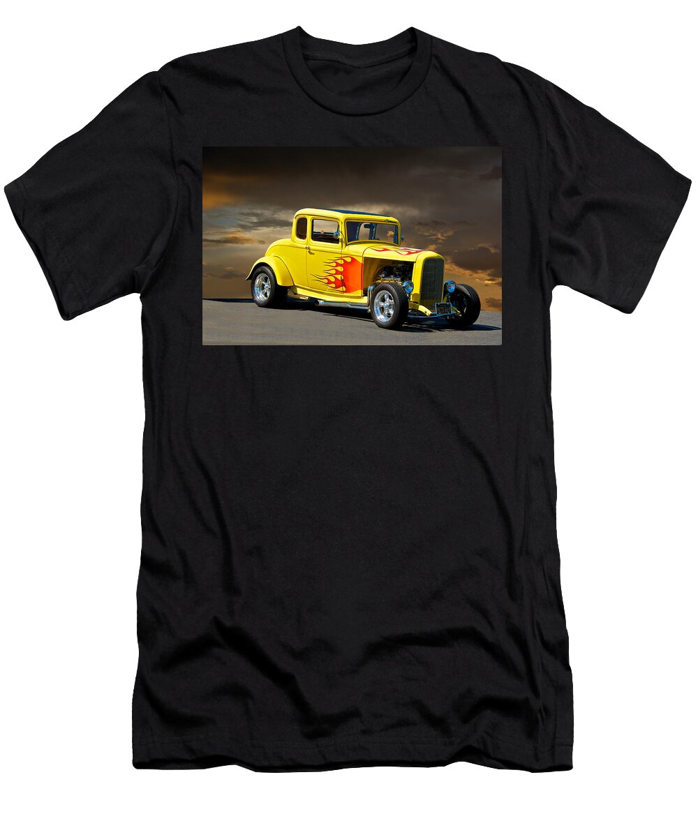 1 1932 Ford 5 Window Coupe Dave Koontz T-Shirt